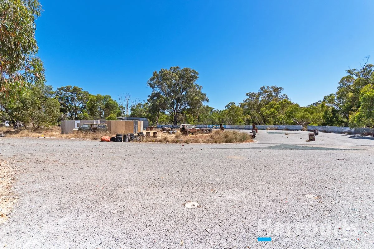 Additional image 24 of 414 Karoborup Road, Carabooda WA 6033