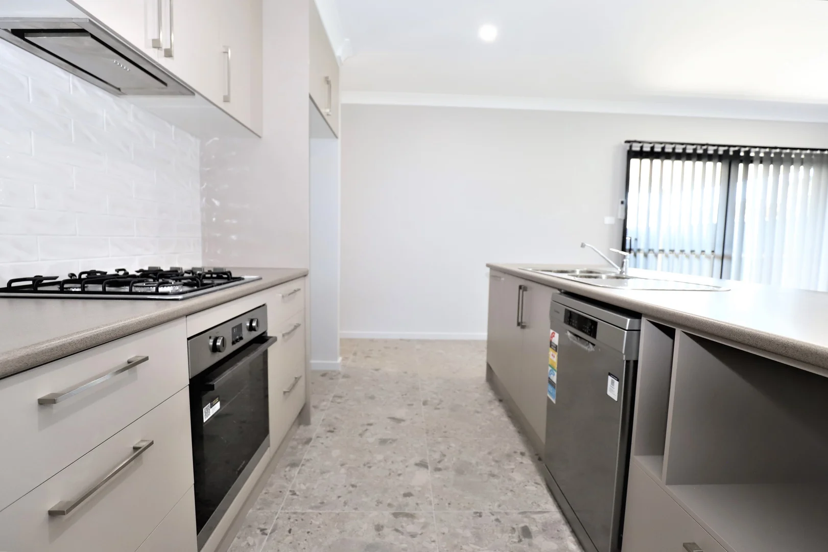 Additional image 32 of 1-6/121 Temora Street, Cootamundra NSW 2590