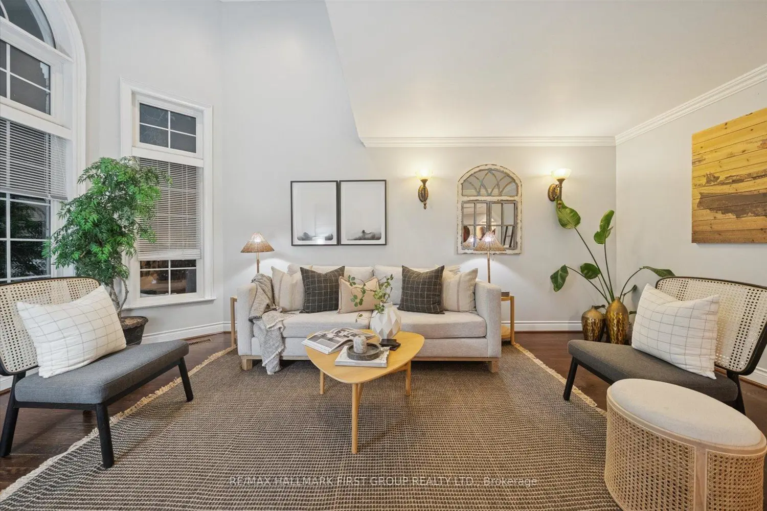 1779 Woodview Avenue