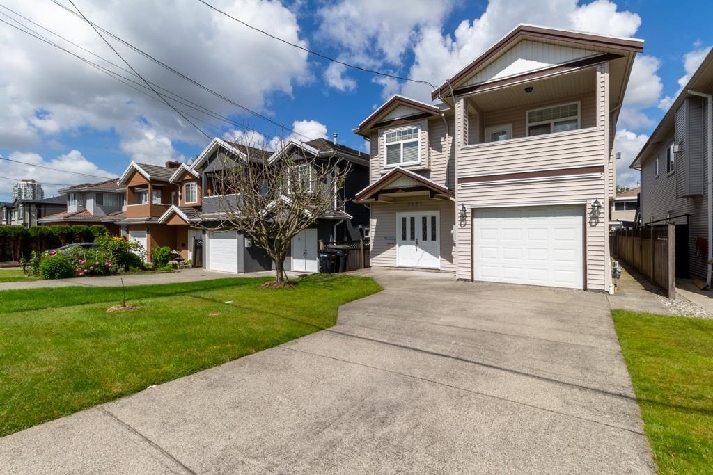 7487 Rosewood Street, Burnaby, BC, V5E 2G6