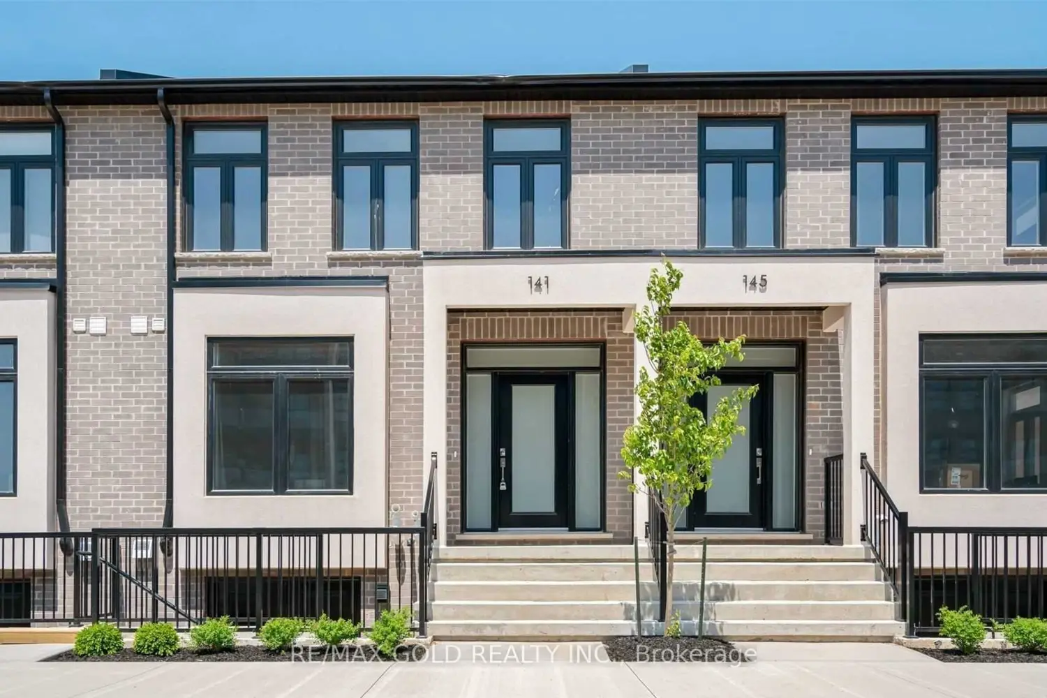 141 Summersides Boulevard