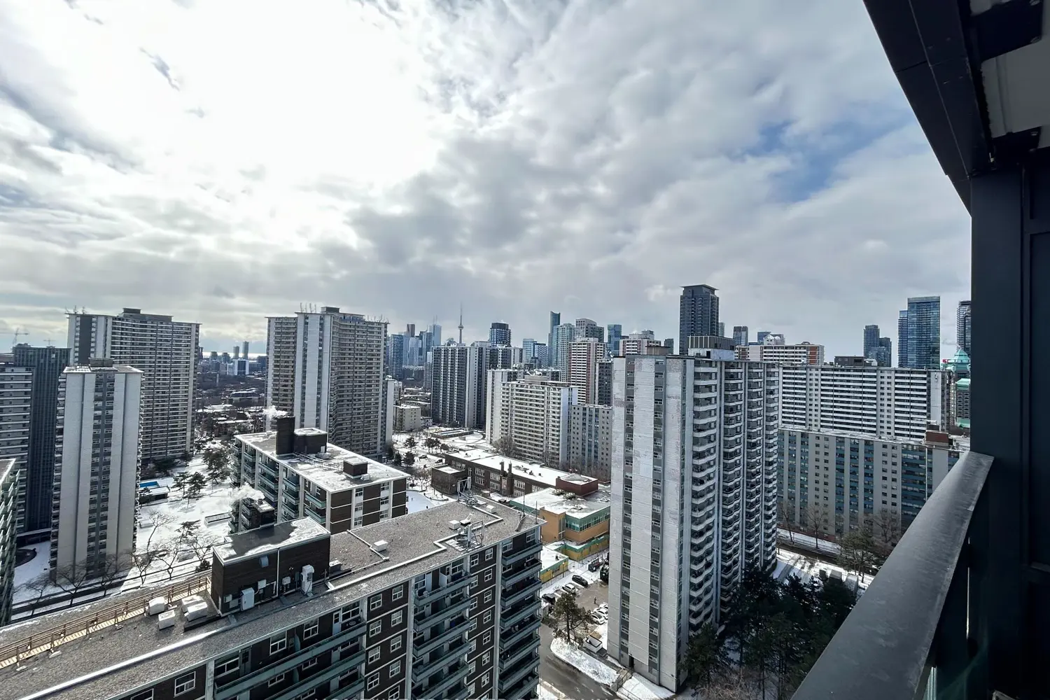 Additional image 17 of 585 Bloor Street 2219