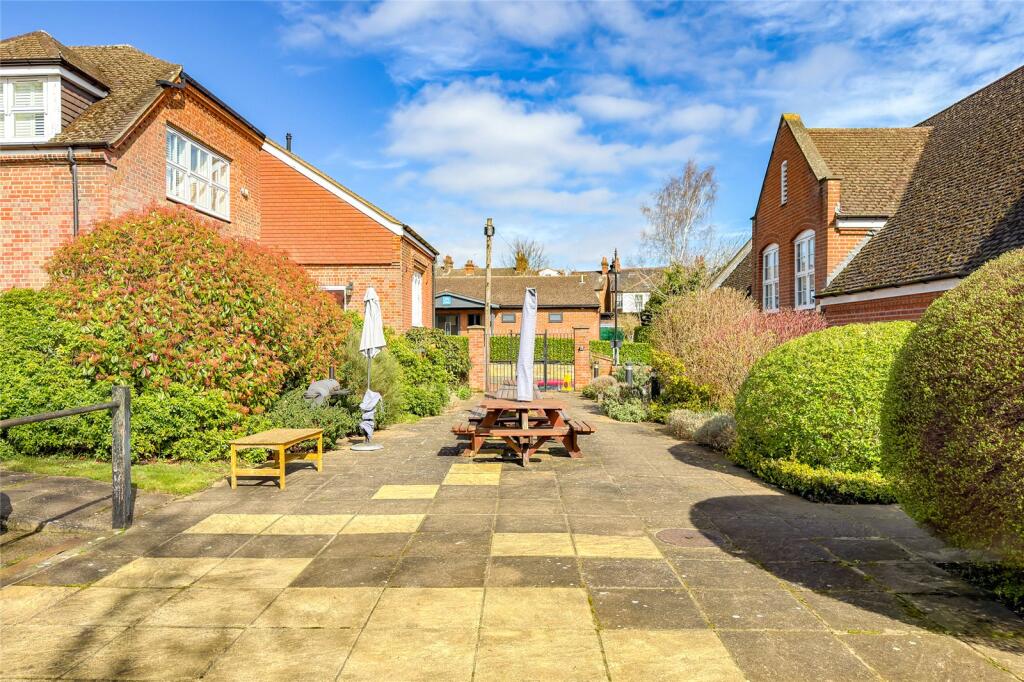 Additional image 19 of Old Priory Park, Old London Road, St. Albans, Hertfordshire, AL1