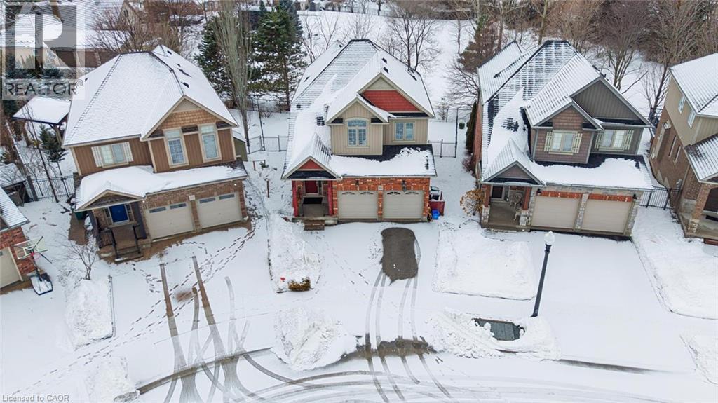 Additional image 3 of 941 Pioneer Grove Court, Kitchener, ON, N2P0B2
