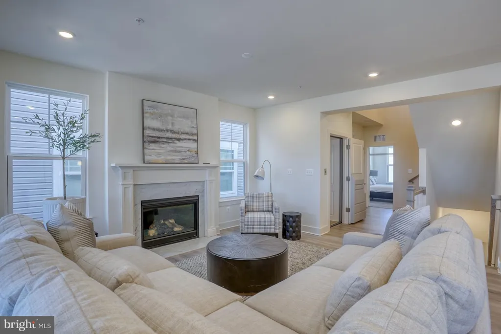 Additional image 5 of 20398 Blue Point Drive Unit 3, Rehoboth Beach, DE 19971