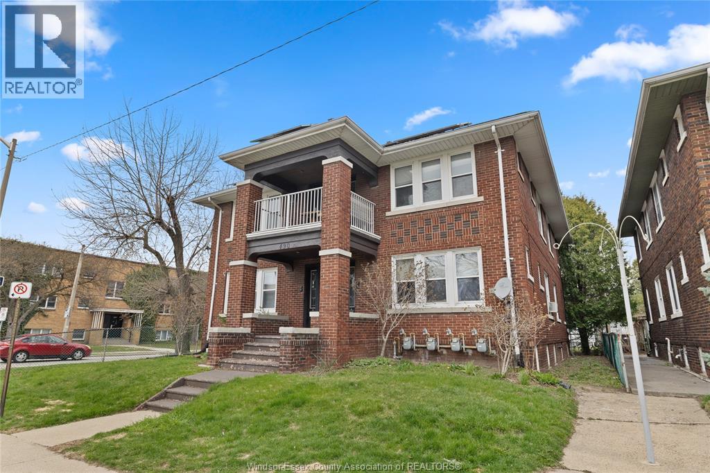 3-490 Giles Boulevard West, Windsor, ON, N9A6H6