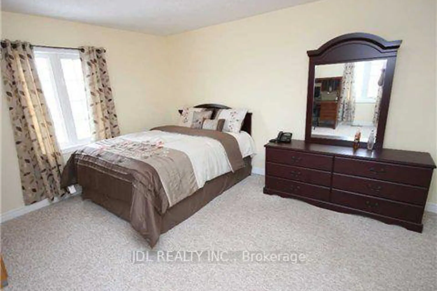 Additional image 10 of 1919 Bur Oak Avenue