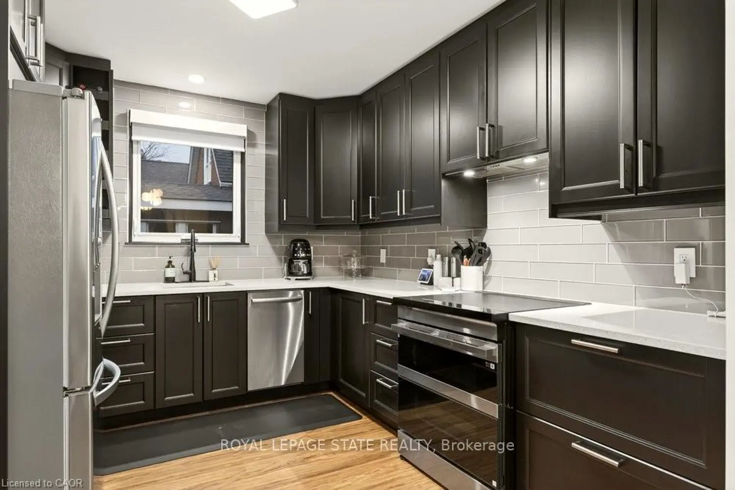 Additional image 6 of 17 Gary Avenue