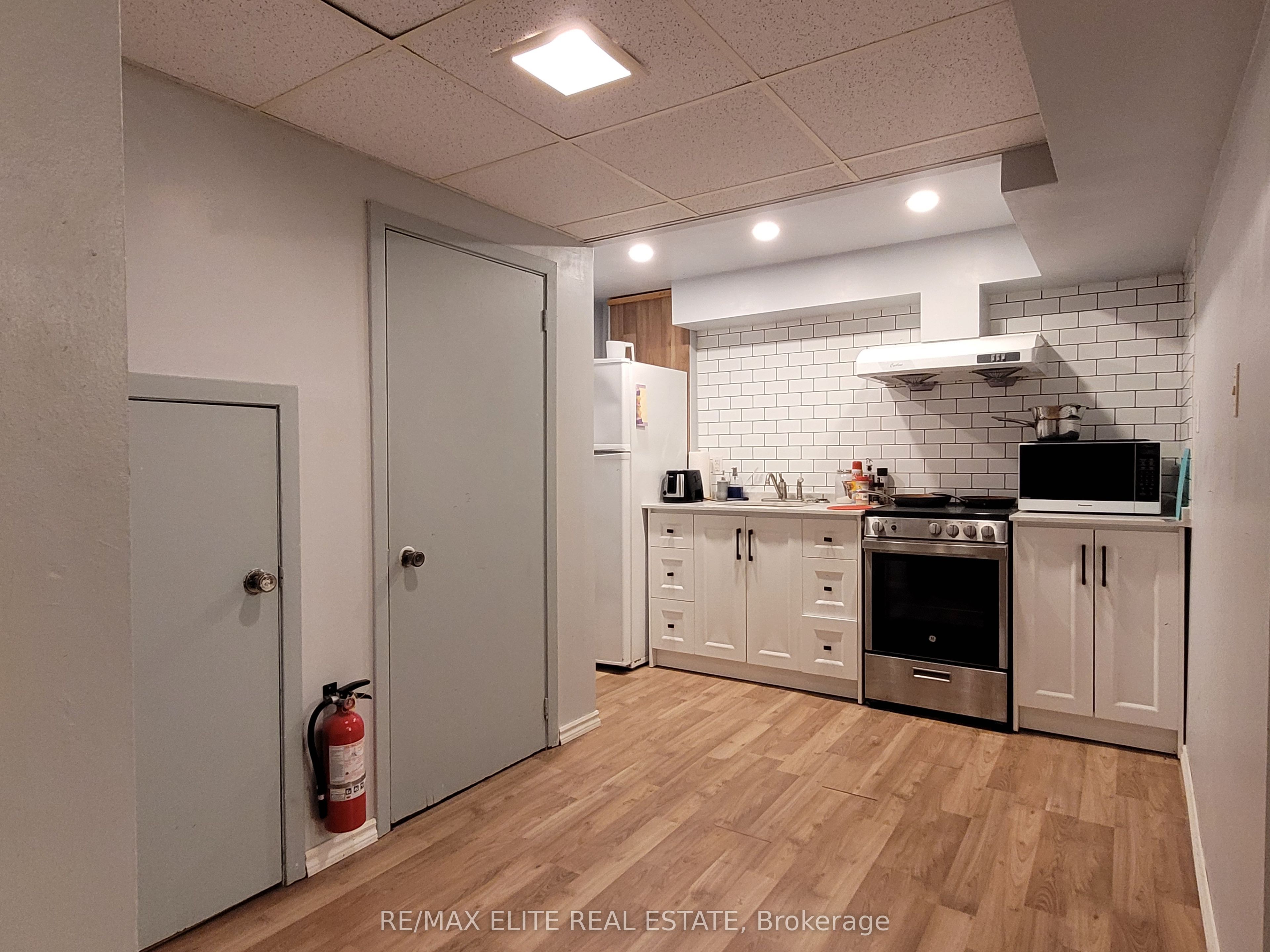 Additional image 3 of Lower-3448 Ellengale Drive, Mississauga, ON, L5C 1Z7