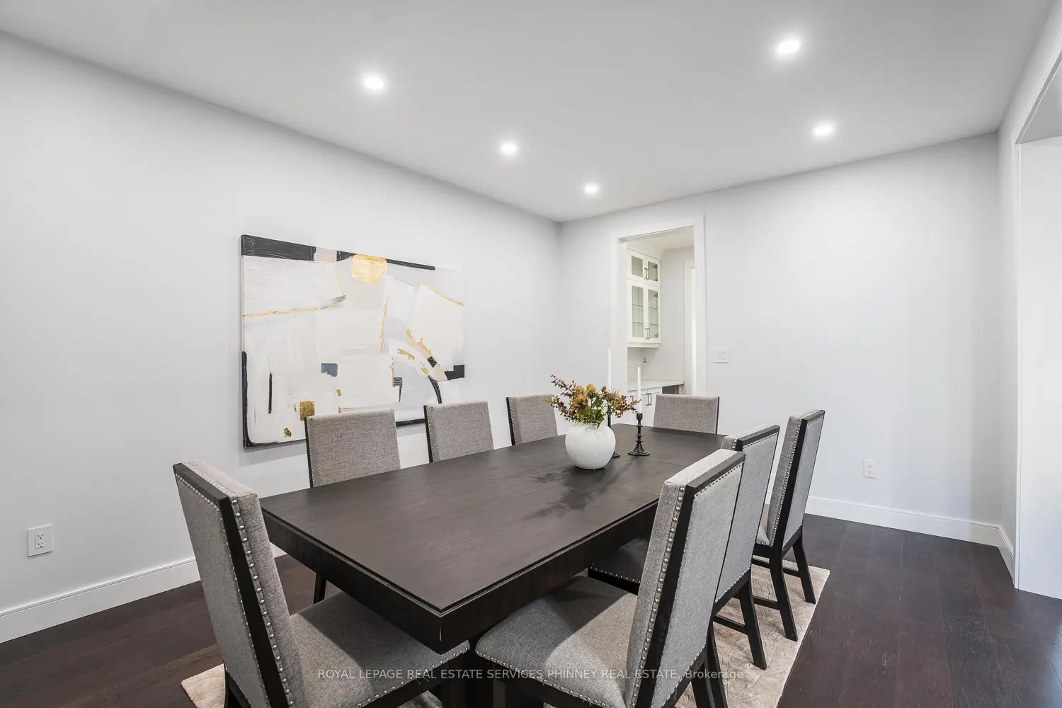 Additional image 5 of 1029 Lorne Park Road