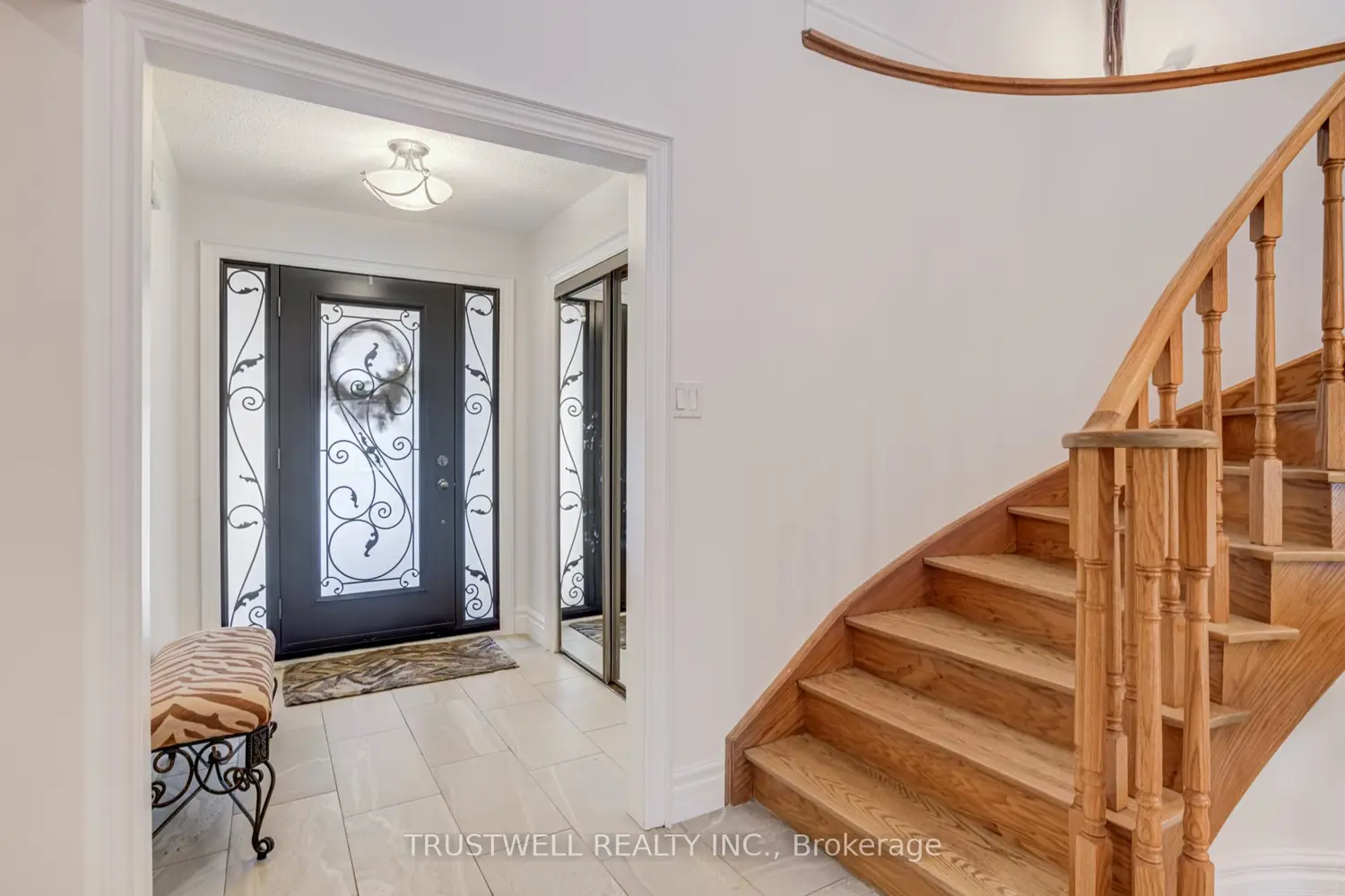 Additional image 3 of 82 Long Island Crescent