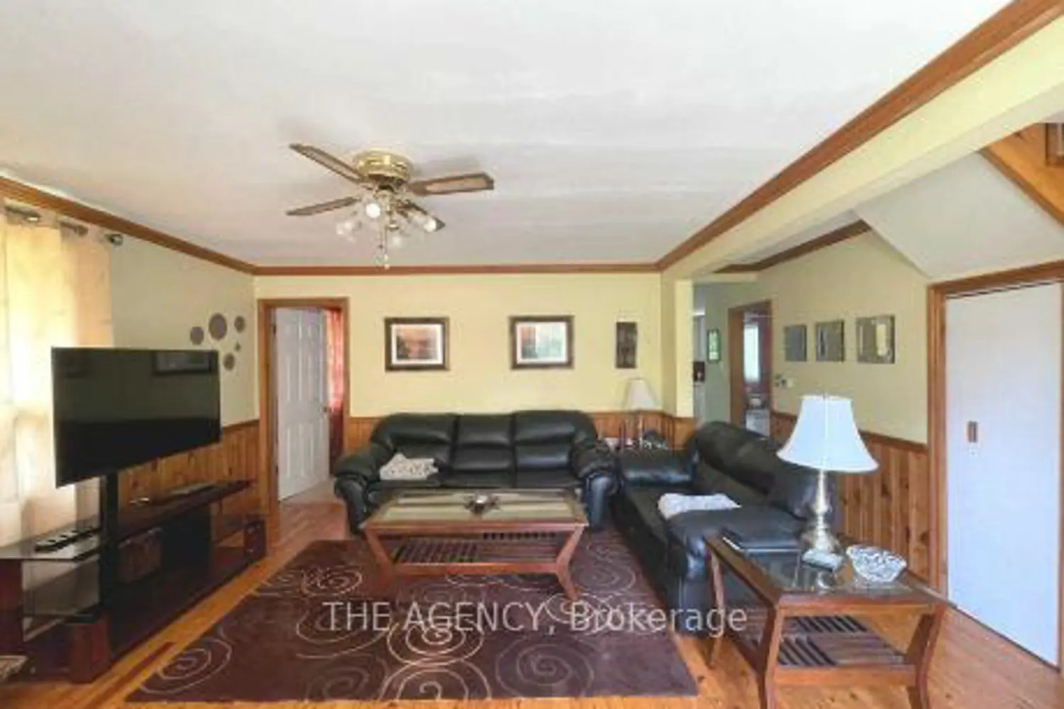 56 Sylvan Crescent photo 2