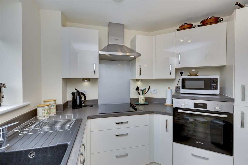 Additional image 6 of 2 bed flat for saleWilliam Grange, Friars Street, Hereford, Herefordshire HR4