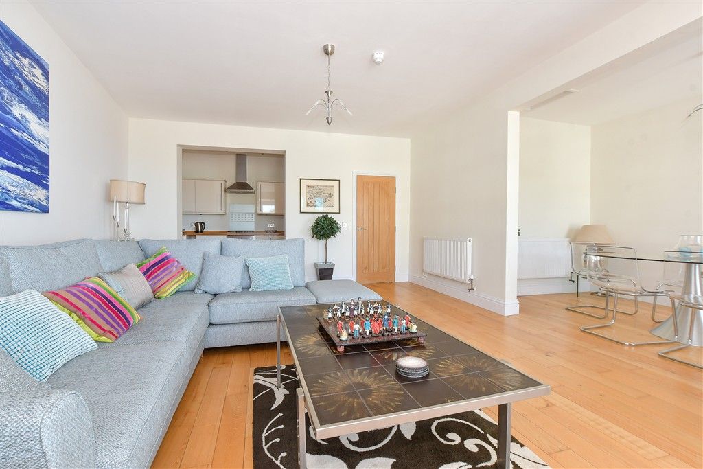 Additional image 6 of 3 bed flat for saleHambrough Road, Ventnor, Isle Of Wight PO38