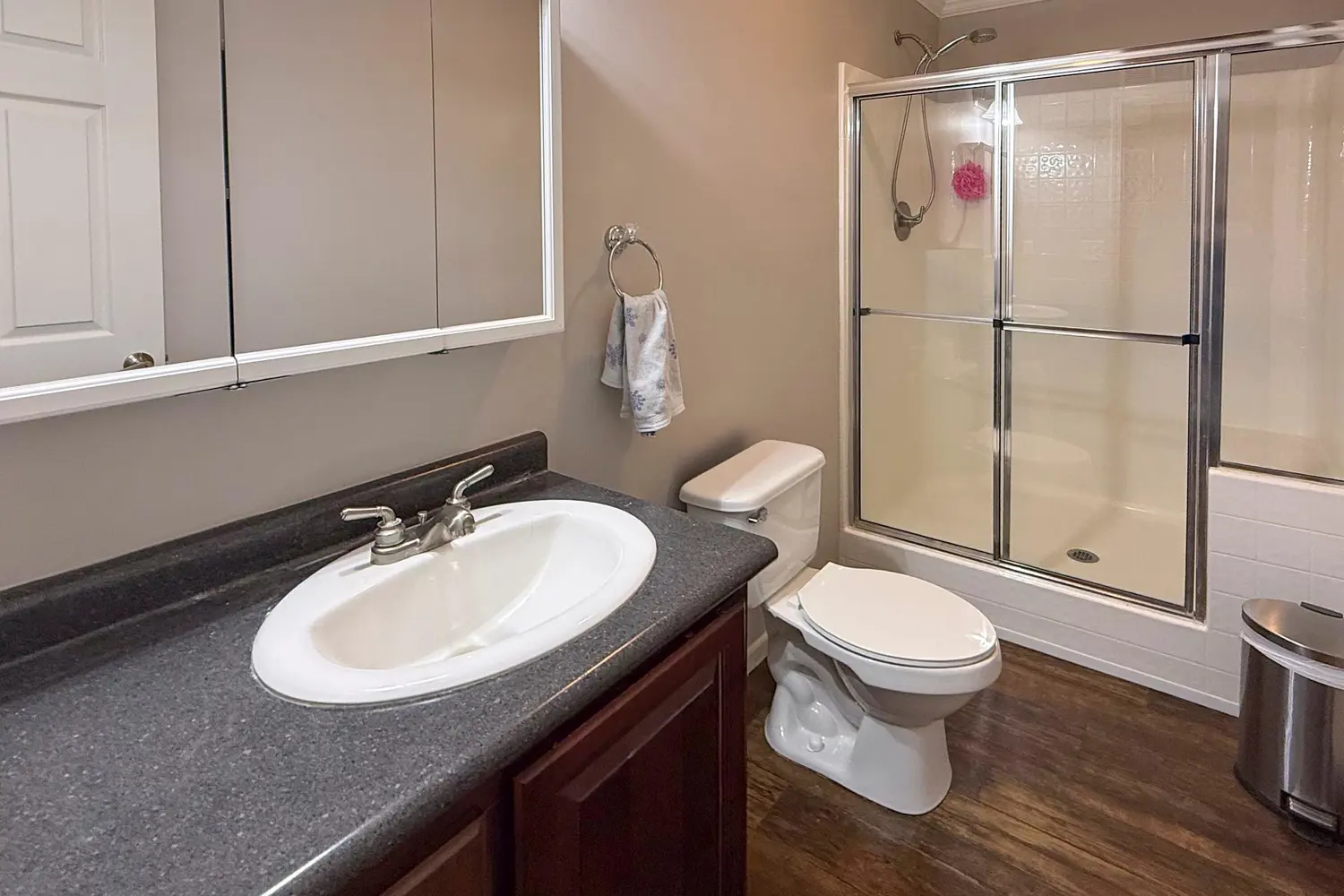 Additional image 11 of 13 Sutton Drive