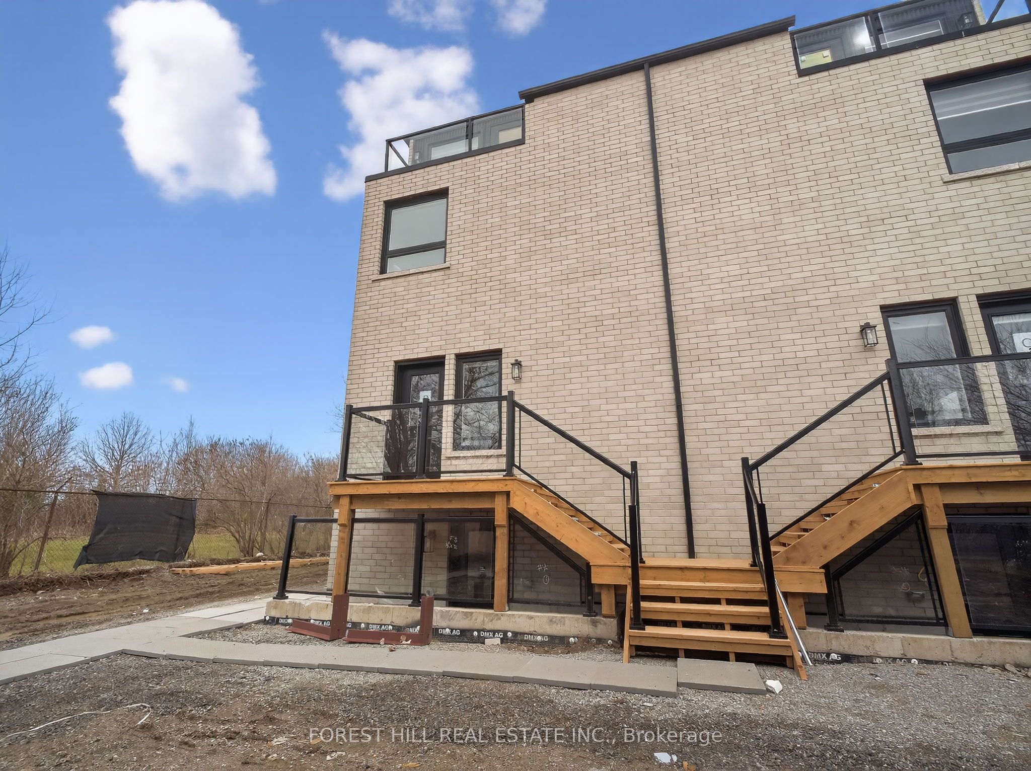 Additional image 2 of D-164 Betty Ann Drive, Toronto, ON, M2N 1X6