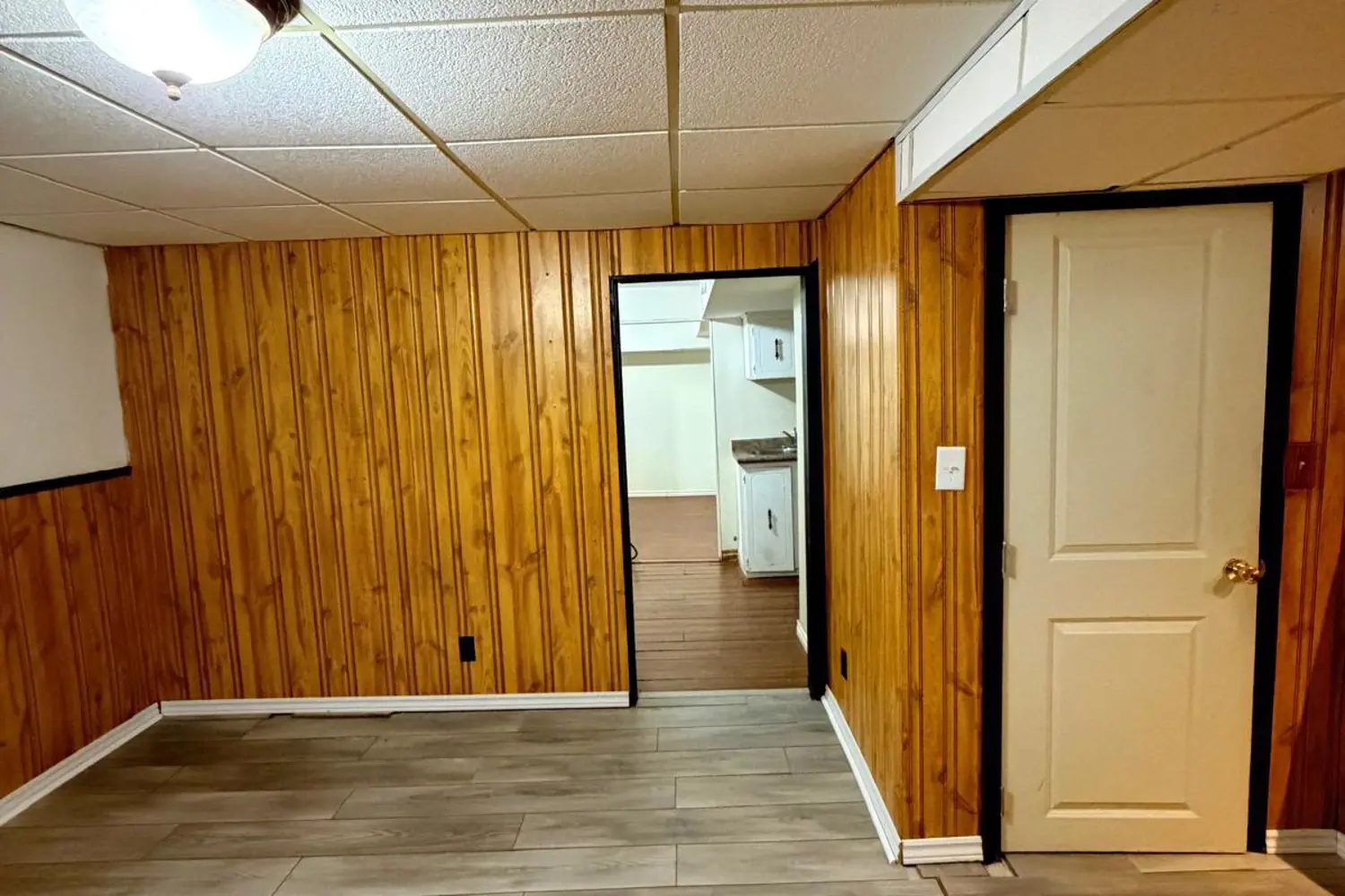 Additional image 16 of 1391 Fenelon Crescent