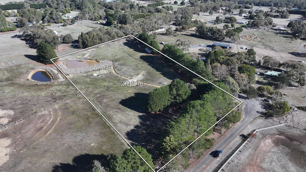 Additional image 3 of 17 Barbara Court, Haddon VIC 3351