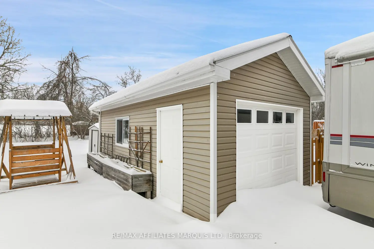 Additional image 16 of 3502 Bruce Street