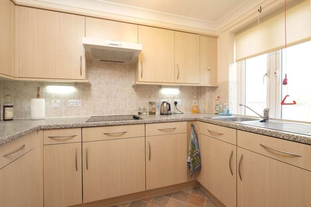 Additional image 2 of 1 bed flat for saleWallace Court, Station Street, Ross-On-Wye, Herefordshire HR9