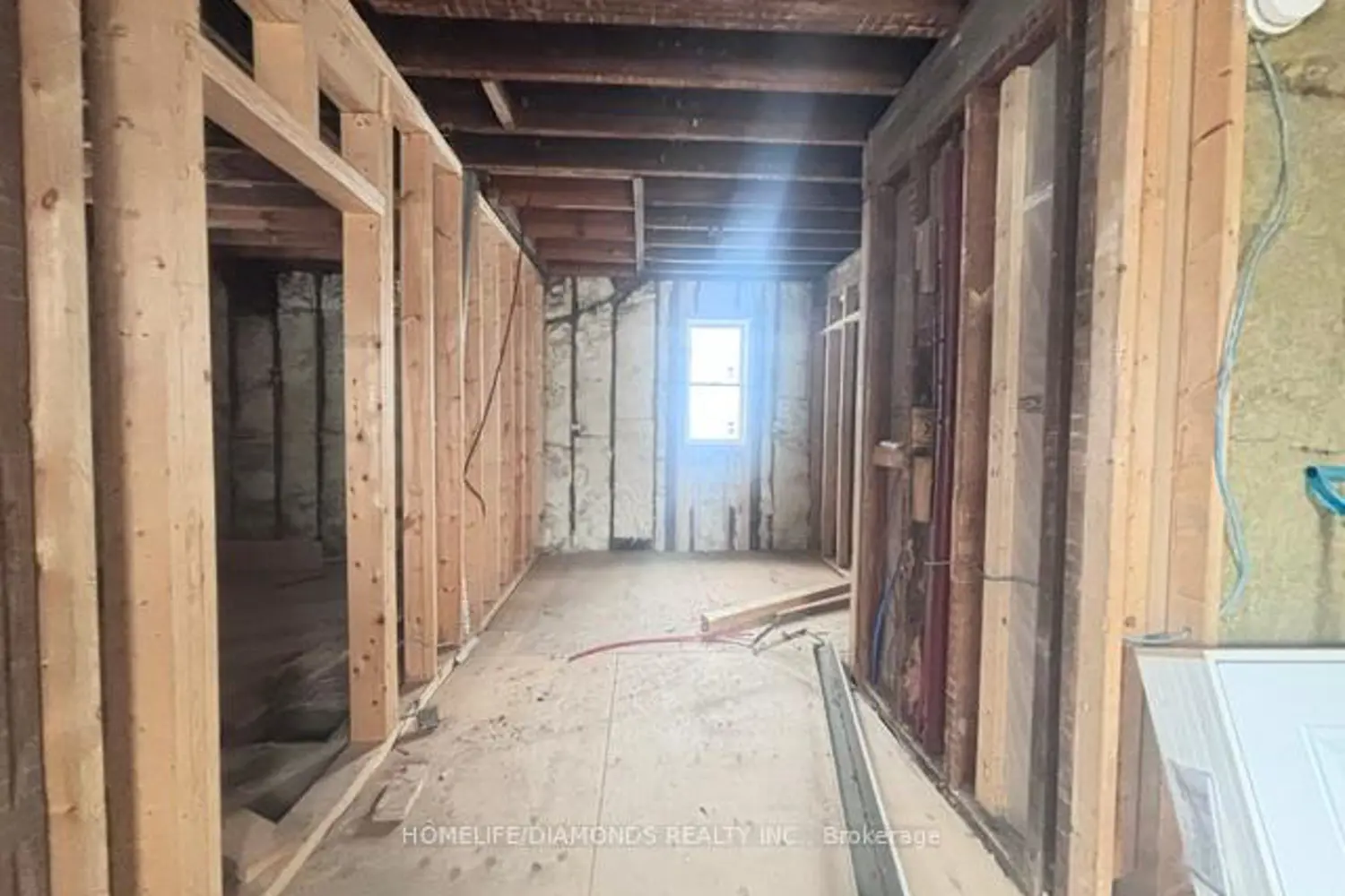 Additional image 3 of 4908 St Lawrence Avenue