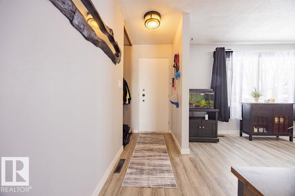 Additional image 2 of 44 Ivy Crescent, Sherwood Park, AB, T8A1W4
