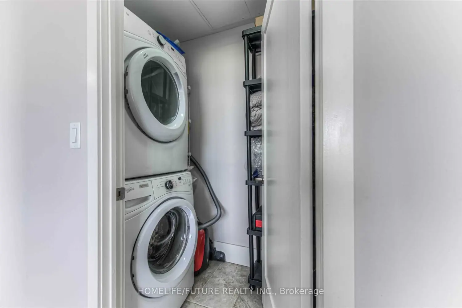 Additional image 9 of 1 Victoria Street 1712