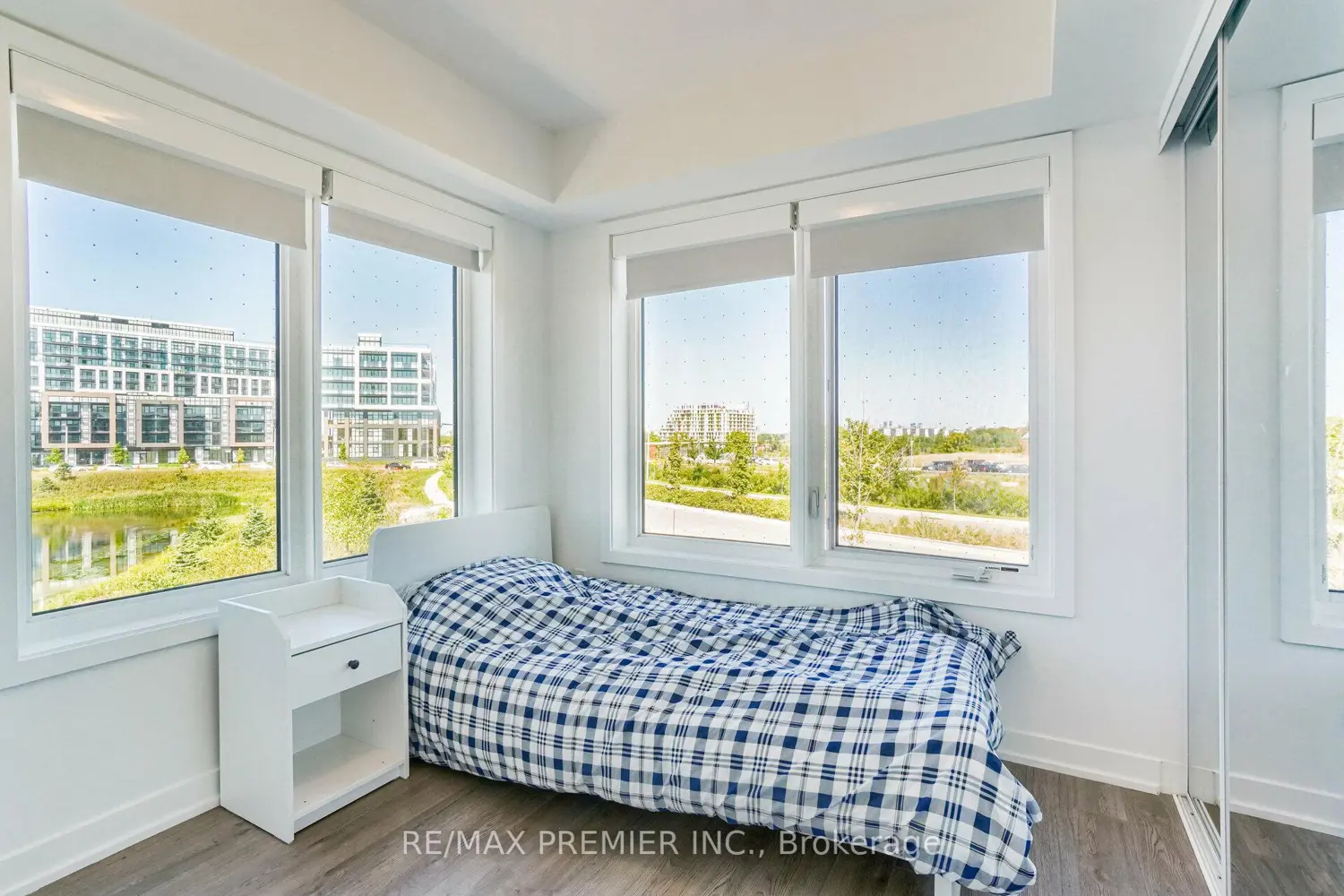 Additional image 13 of 155 Downsview Park Boulevard 116