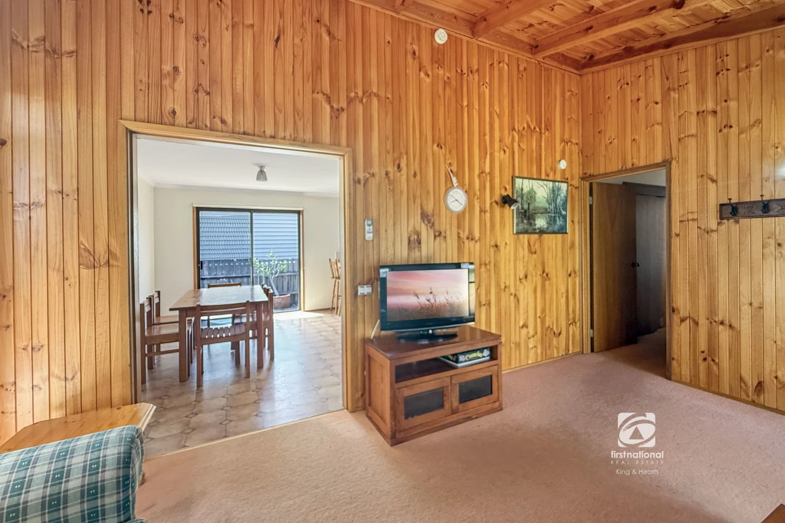 Additional image 5 of 1/8 Orme Street, Lakes Entrance VIC 3909