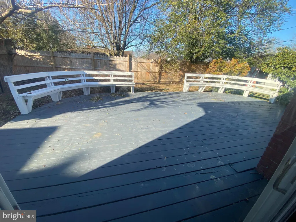 19 Merriman Road, Newark, DE 19713