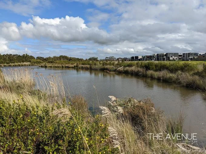 Additional image 14 of Officer VIC 3809