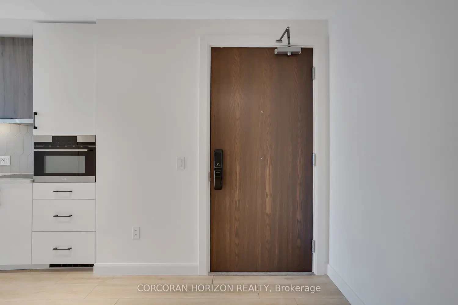 Additional image 7 of 741 King Street 313