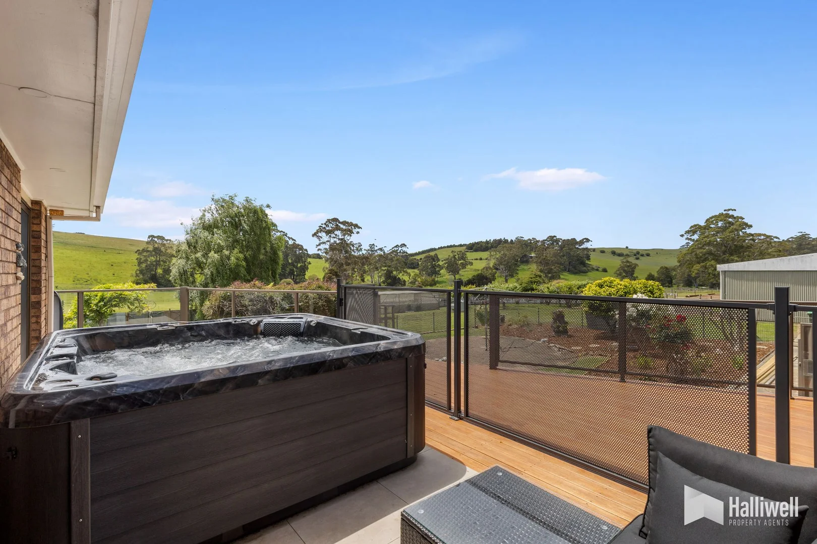 11864 Bass Highway, West Ulverstone TAS 7315