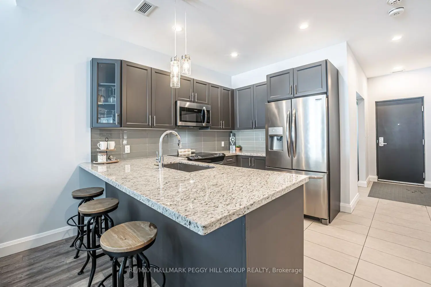 Additional image 6 of 80 Horseshoe Boulevard 503