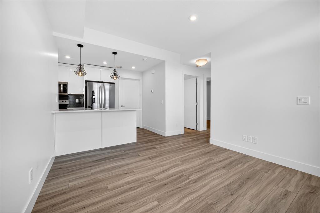 Additional image 5 of 214 Seton Passage SE, Calgary, AB, T2X0c1