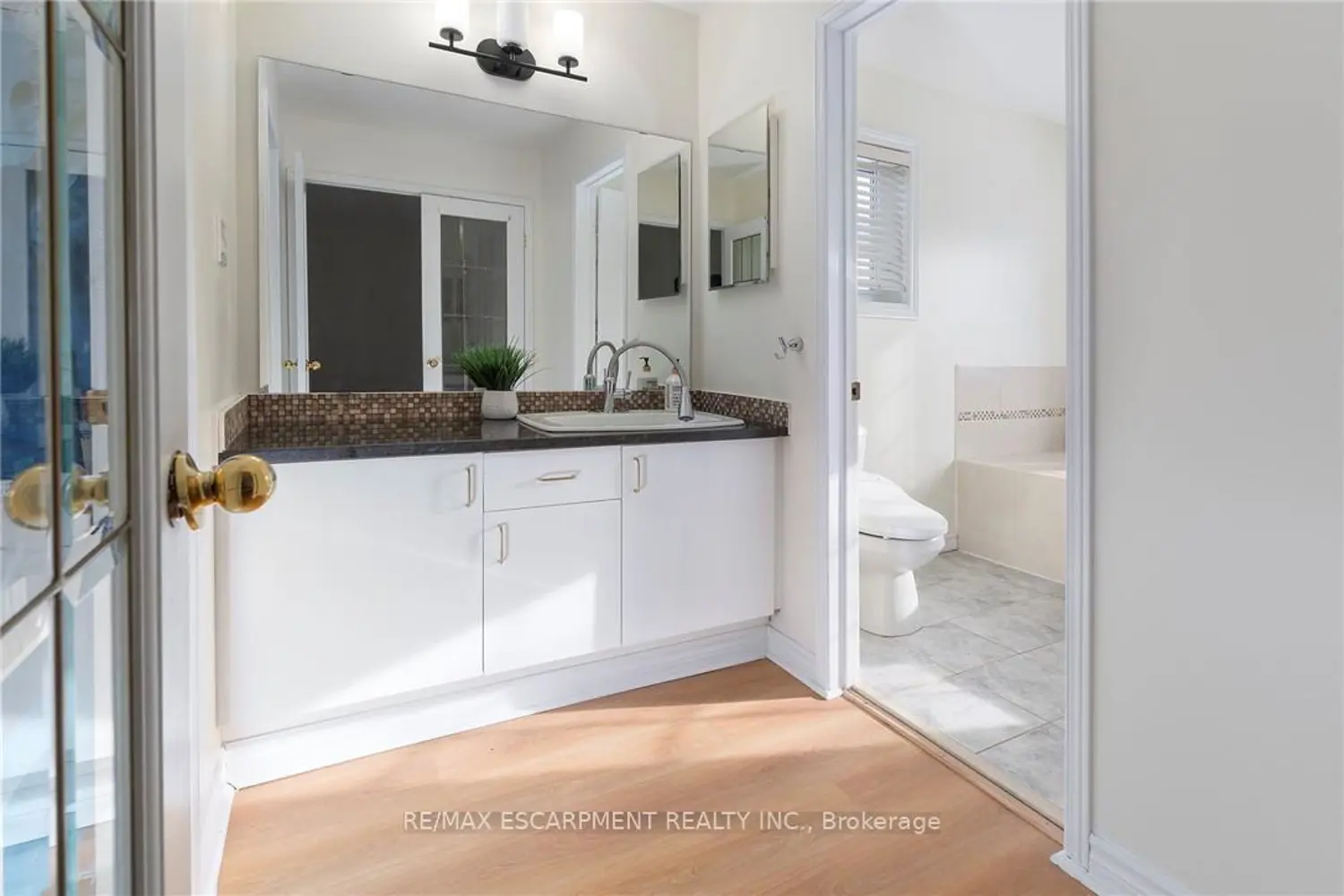 Additional image 14 of 3333 New Street 74