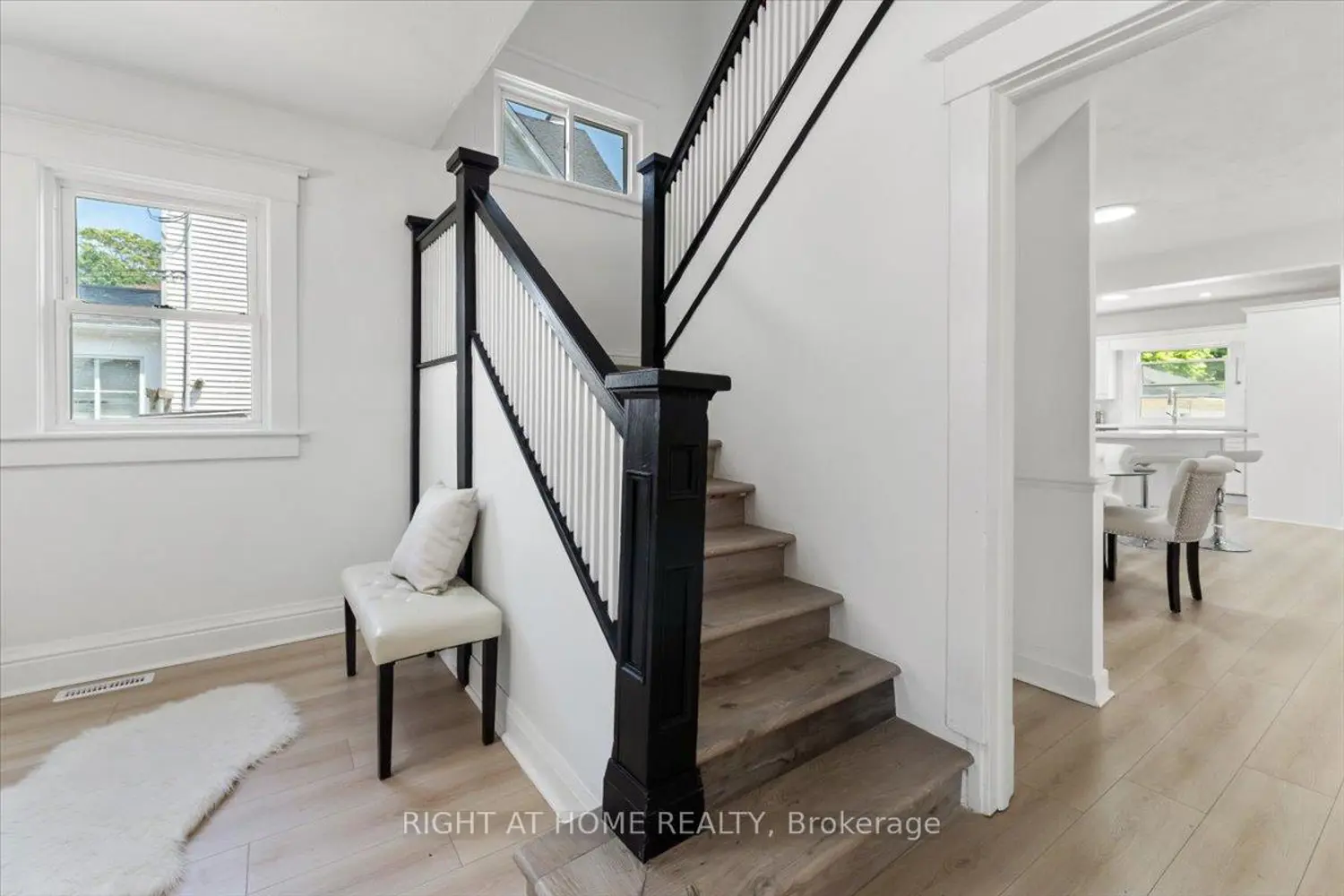 Additional image 13 of 6372 Maitland Avenue