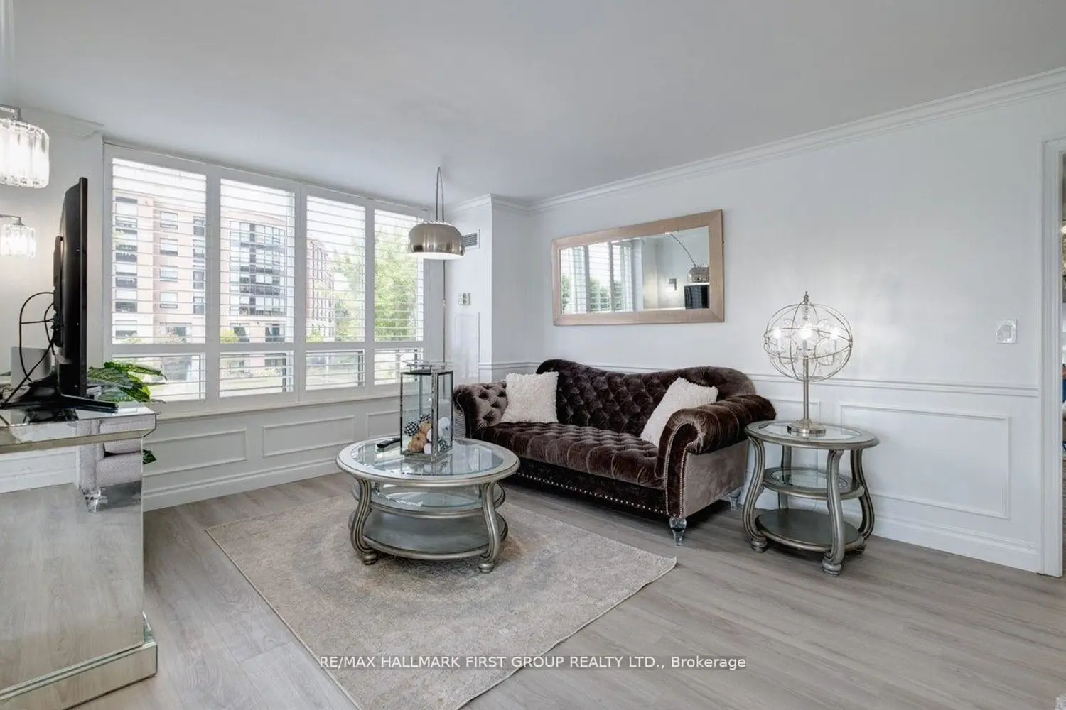 Additional image 8 of 1000 The Esplanade N 213