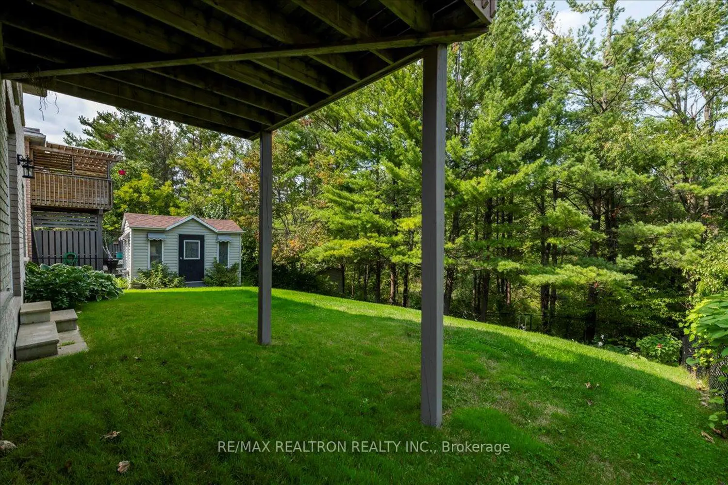 Additional image 16 of 44 Columbia Road