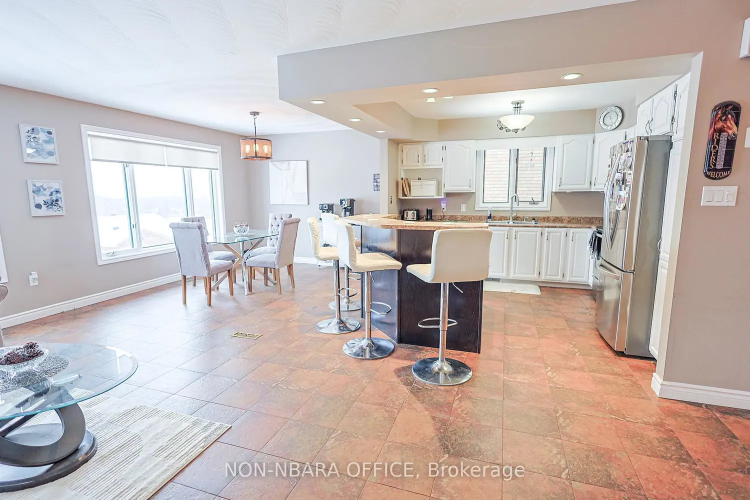 Additional image 10 of 44 Ellendale Drive