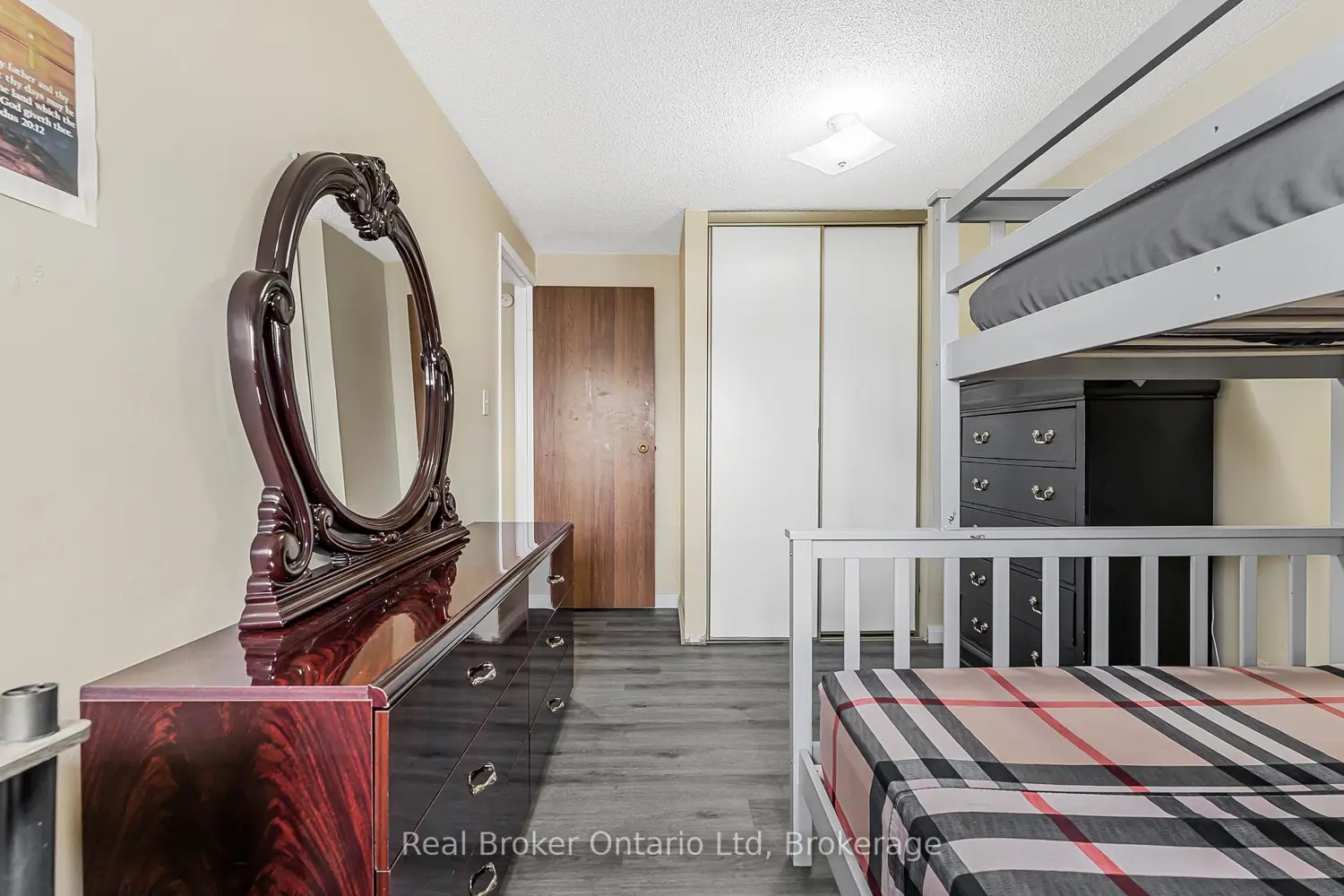 Additional image 12 of 5982 Dunn Street 8