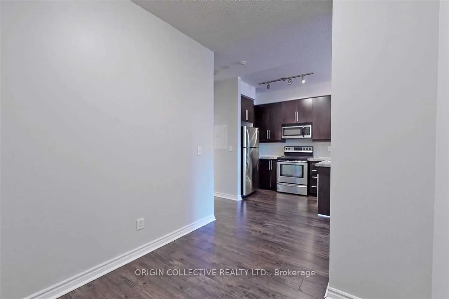 Additional image 6 of 2885 Bayview Avenue 218