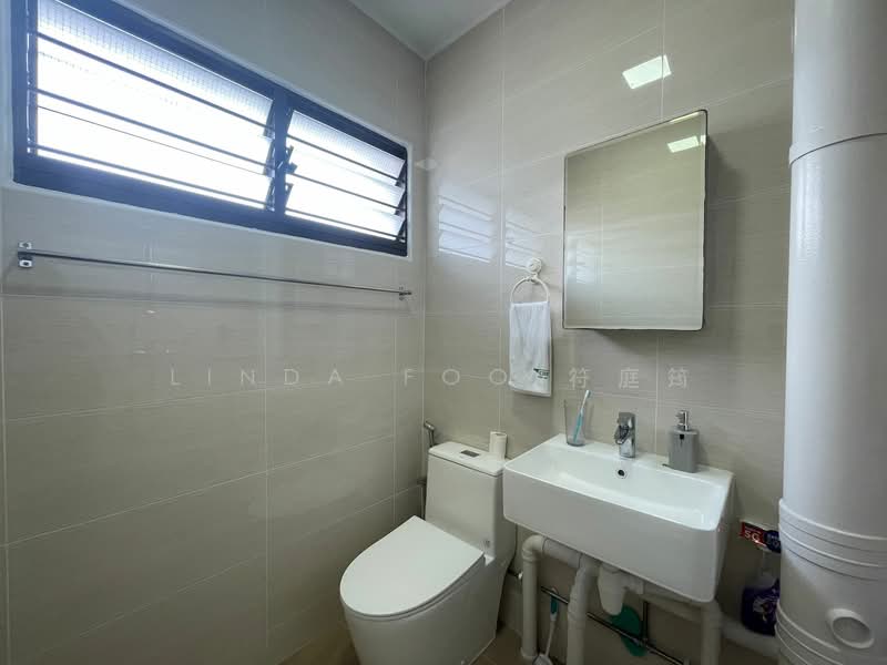 Additional image 6 of 883 Tampines Street 84