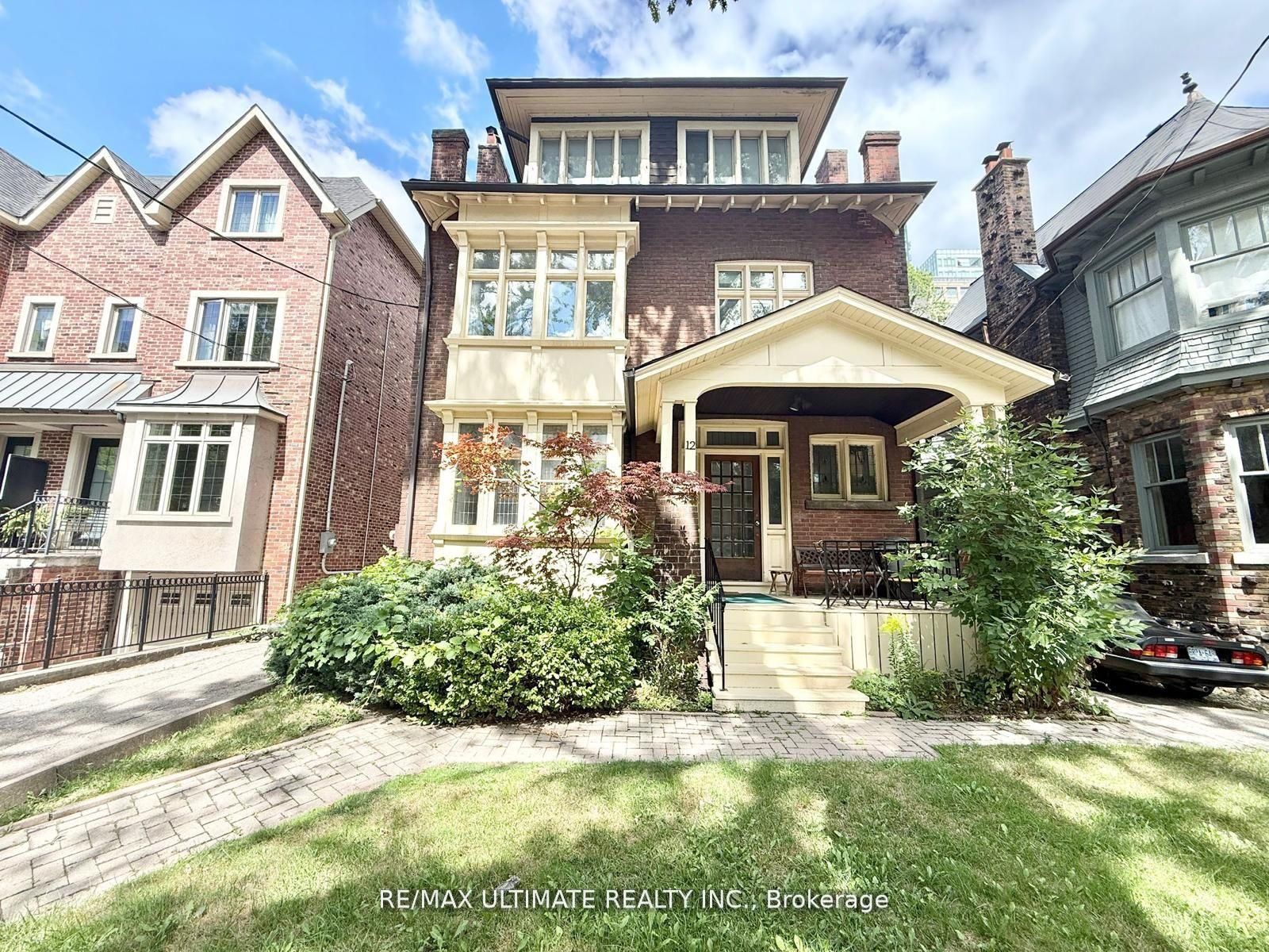 3-12 Foxbar Road, Toronto, ON, M4V 2G6