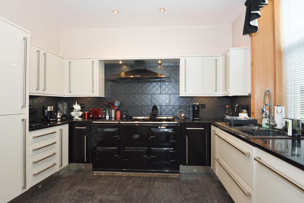 Additional image 17 of 8 bed detached house for saleWoodside Avenue, Grantown On Spey PH26