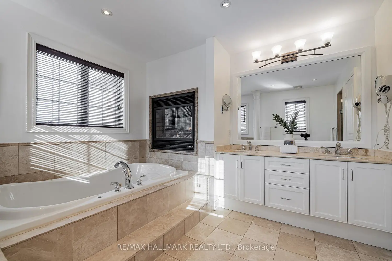 Additional image 10 of 48 Stonecliffe Crescent