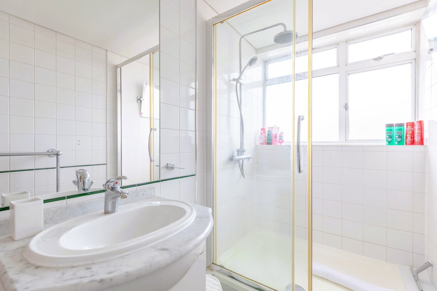 Additional image 5 of 2 Bed Flat, De Quincey House, SW1V, N1 7GU