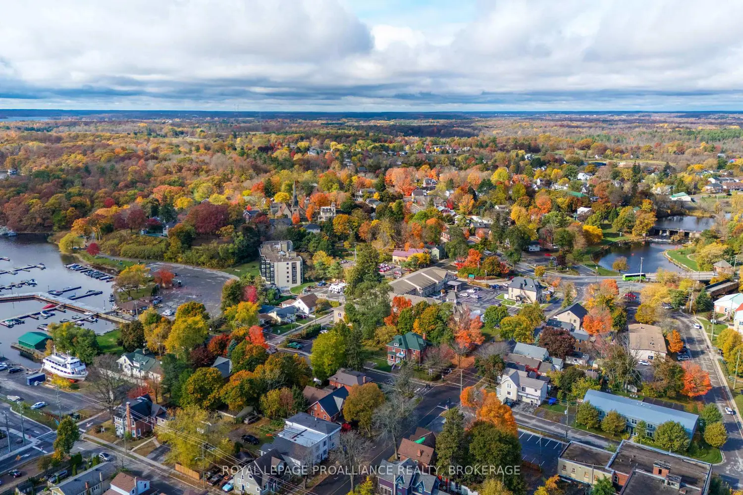 Additional image 3 of 50 Market Street 302