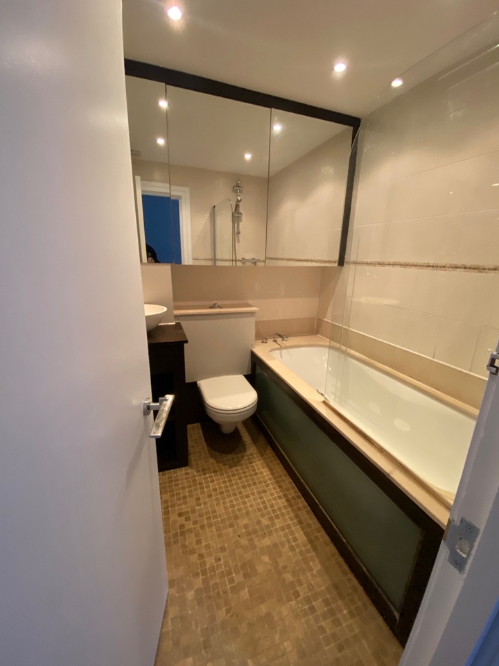 Additional image 8 of Room in a Shared House, Coral Row, SW11, N1 7GU