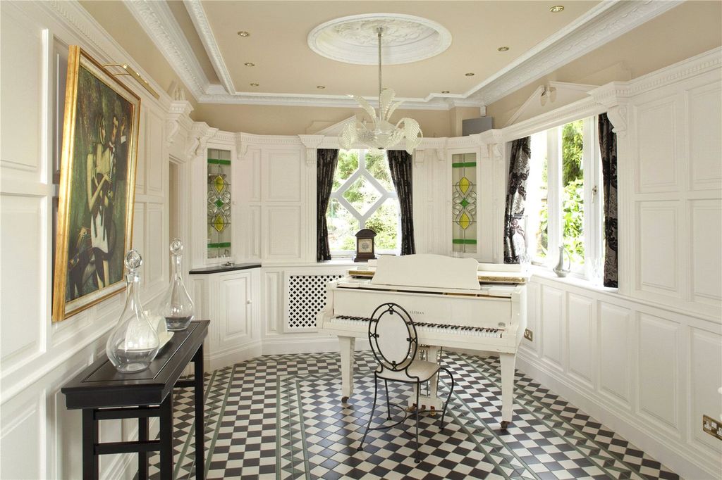 Additional image 8 of 6 bed detached house for saleHome Farm, Kemnal Road, Chislehurst BR7